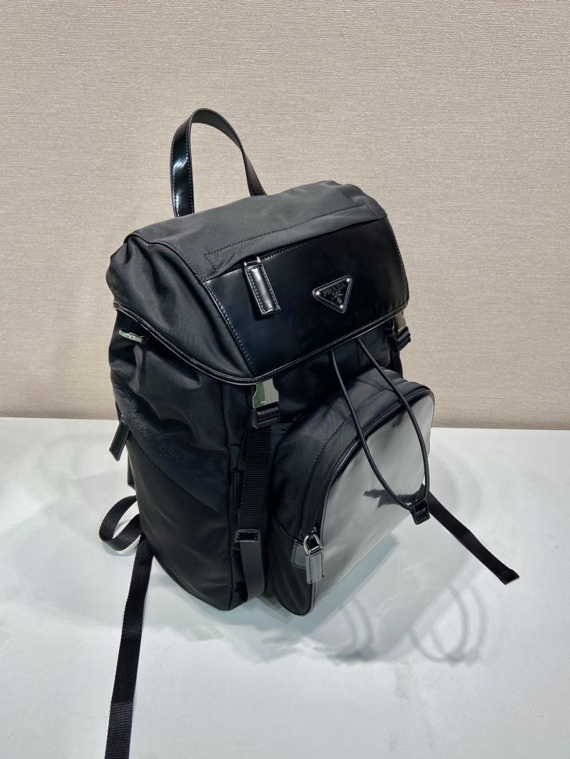 Pra*a backpacks